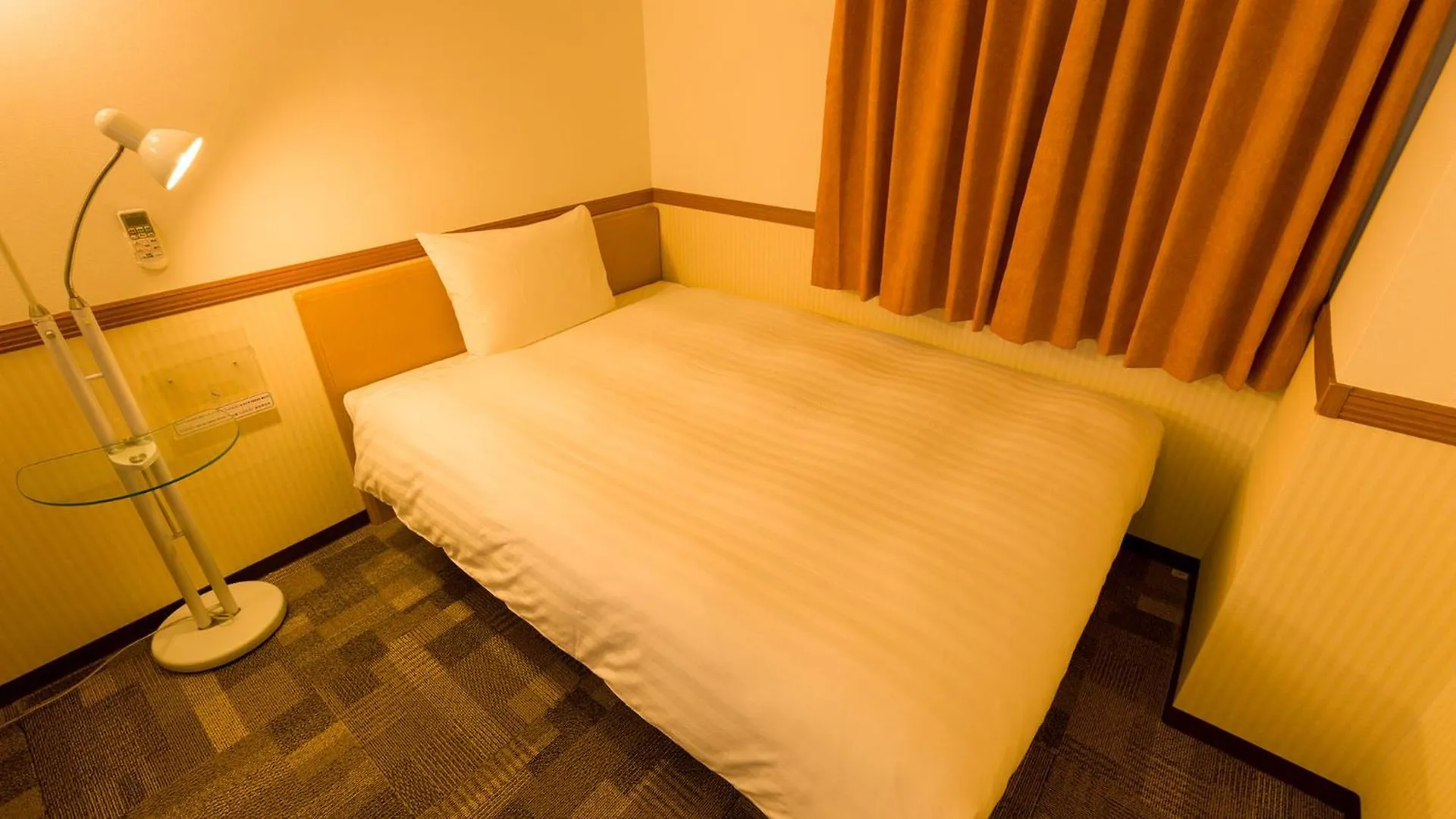 Toyoko Inn Hokkaido Sapporo-Eki Nishi-Guchi Hokudai Mae Japan