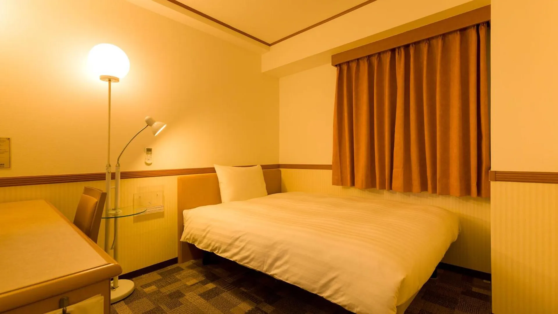 Toyoko Inn Hokkaido Sapporo-Eki Nishi-Guchi Hokudai Mae Hotel Sapporo