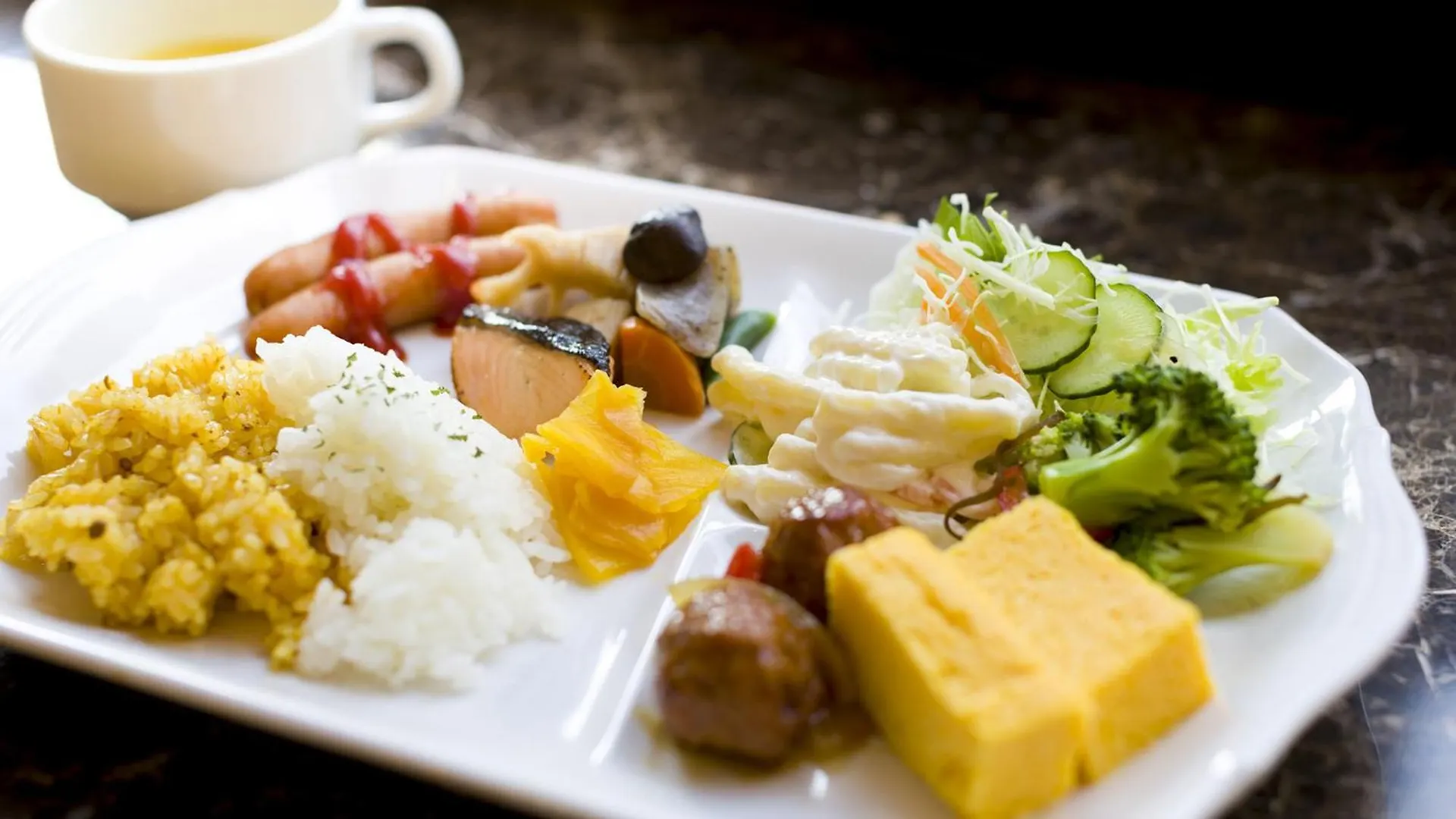 Toyoko Inn Hokkaido Sapporo-Eki Nishi-Guchi Hokudai Mae Japonsko